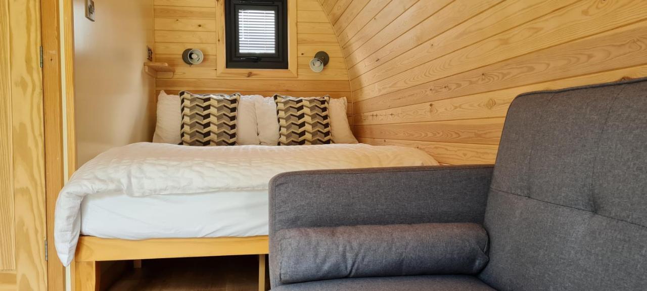 Habberley Glamping Pods Hotel Шрусбъри Екстериор снимка